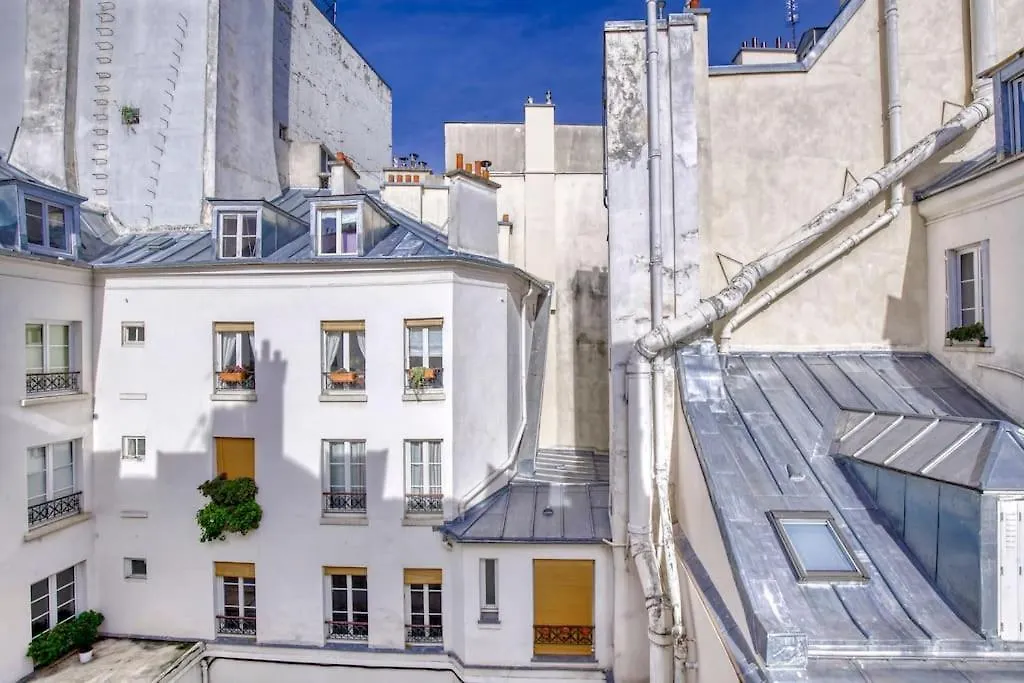 Studio Charmant A Deux Pas De L'Elysee Luxe Et Confort Au Coeur De 巴黎 法国